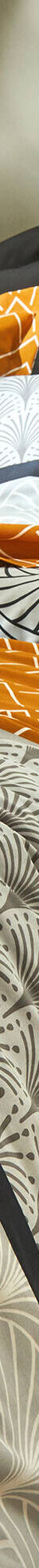 Linge de lit Eddy en coton à motifs graphiques (caramel) Linge de lit Eddy en coton à motifs graphiques (caramel)